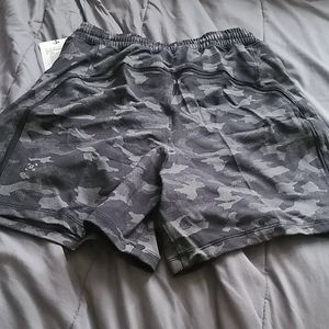 lululemon athletica | Shorts | Pace 